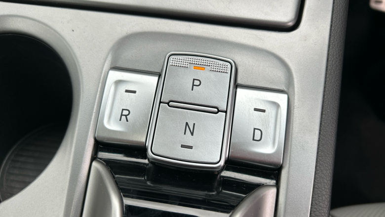 Hyundai KONA 150kW Ultimate 64kWh 5dr Auto Electric Hatchback